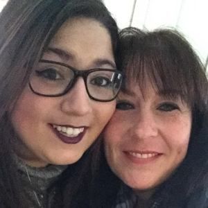 Meet your Posher, Cyndi